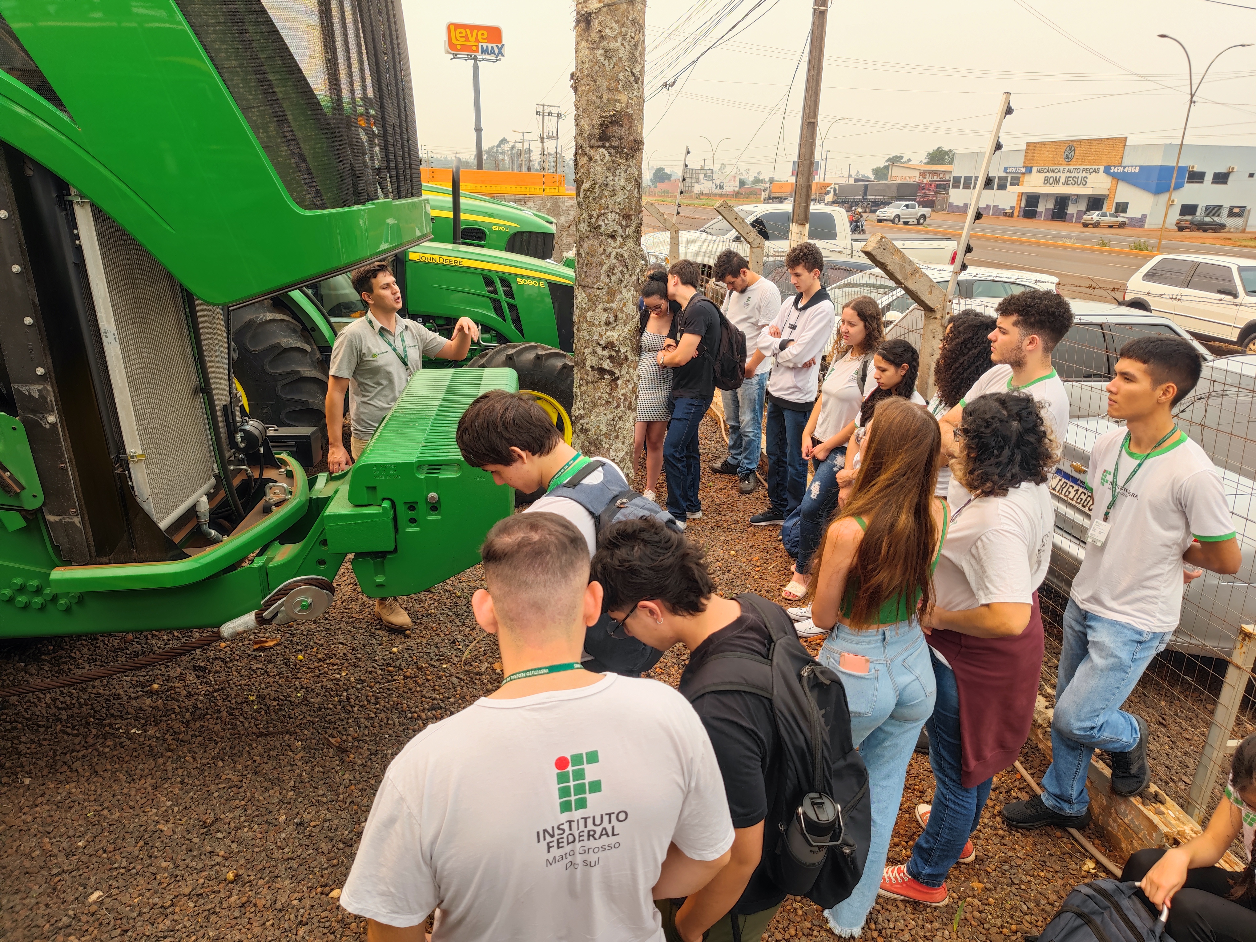 Educação e Capacitação