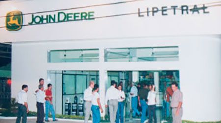 2001 2001
